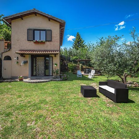 Il Lago Bracciano  Luaran gambar